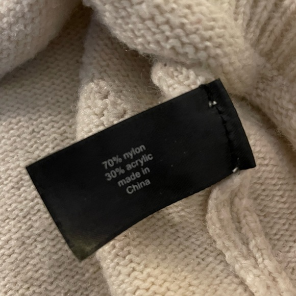 Fringe sweater - Picture 4 of 13